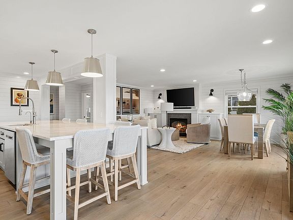 5th image of 3393 Crystal Bay Rd