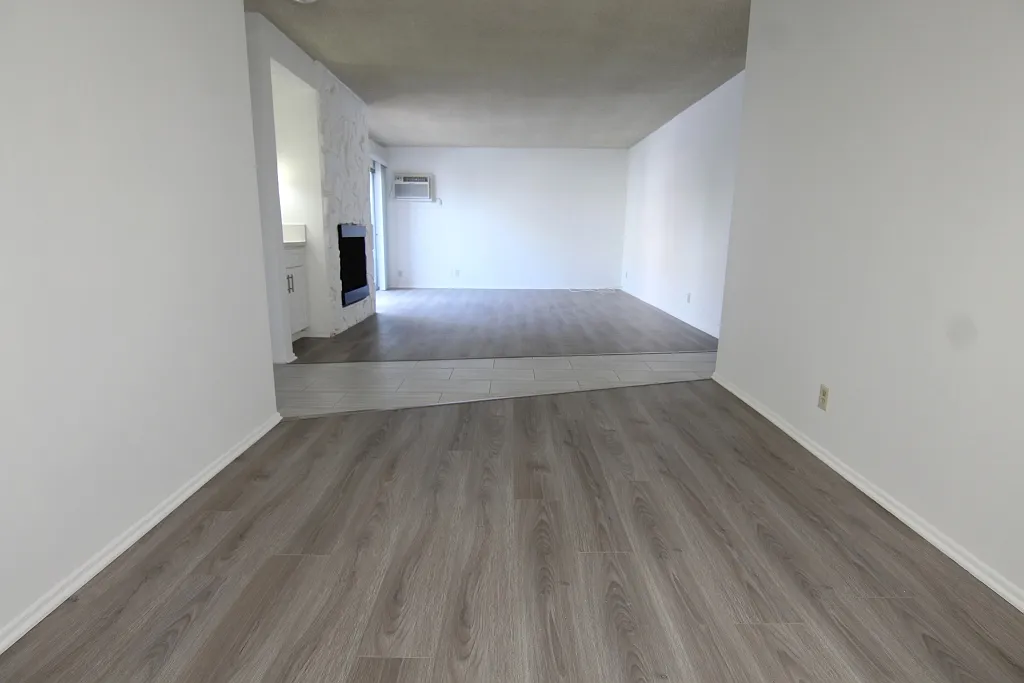 2 bed, 1250 sqft, $3,395 — Photo 3