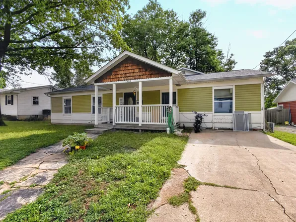 404 S Abat St, Mexico, MO 65265