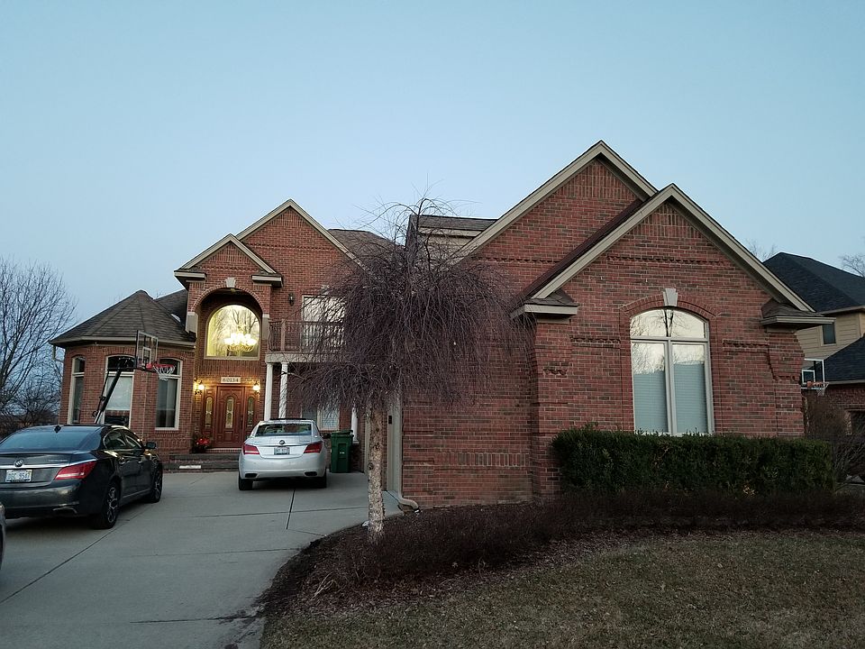 1st image of 60134 Cottage Mill Dr