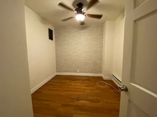 Rented by Urban Real Estate Property Group Inc | media 4