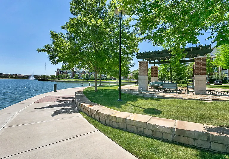 take a stroll by Las colinas carolynn lake