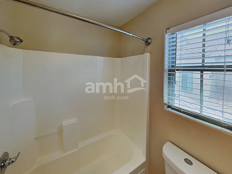 8060 Villa Trovas Ct — Photo 16