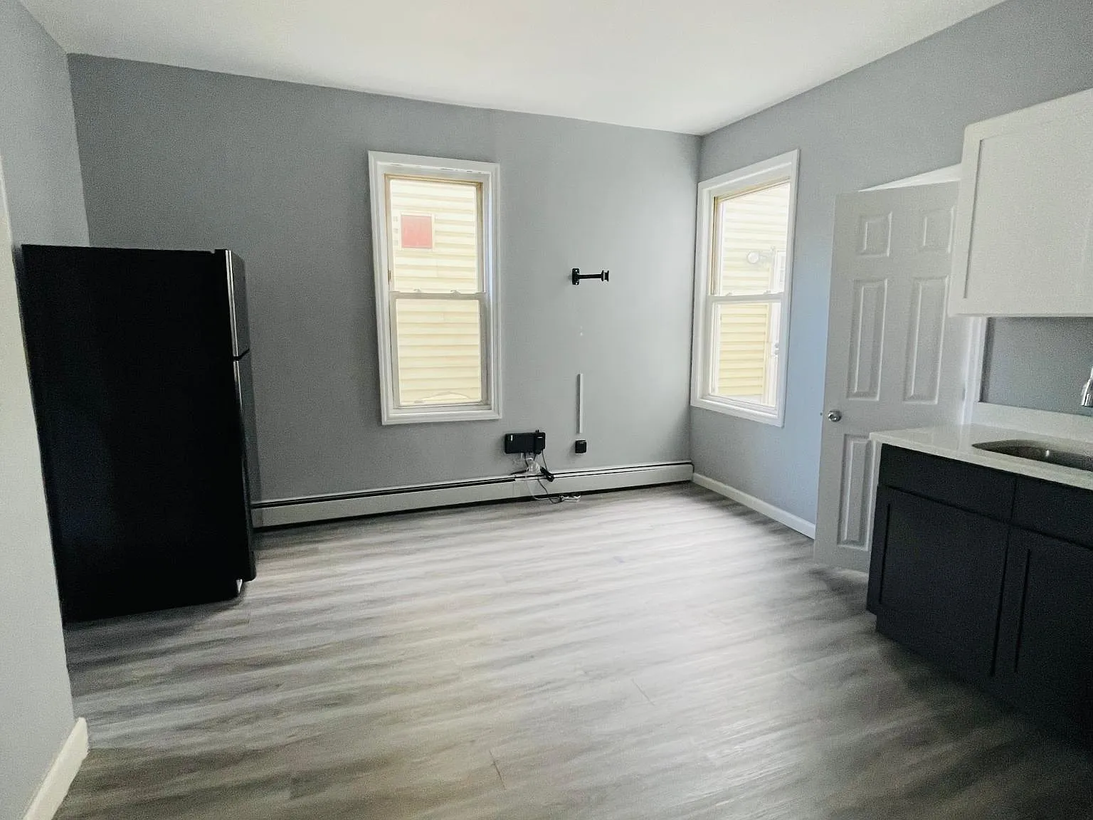 2 bed, 800 sqft, $1,650 — Photo 2