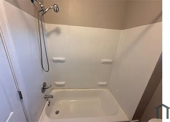 2525 W Cold Spring Ln — Photo 18