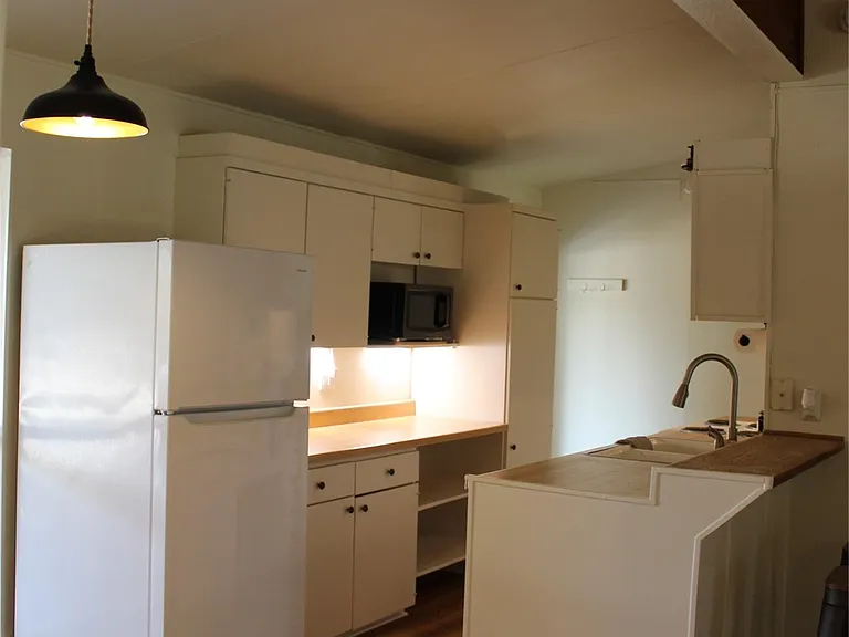 630 Hillsedge Rd — Photo 11