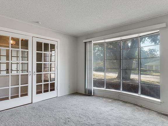 5th image of 6801 Lancelot Ct