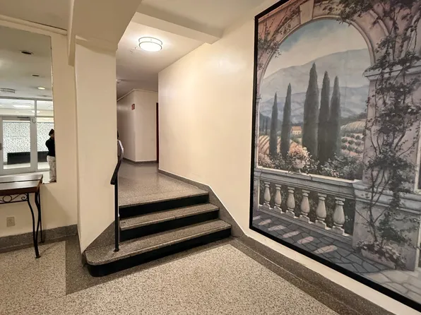 1010 Sherman Avenue image 4 of 23