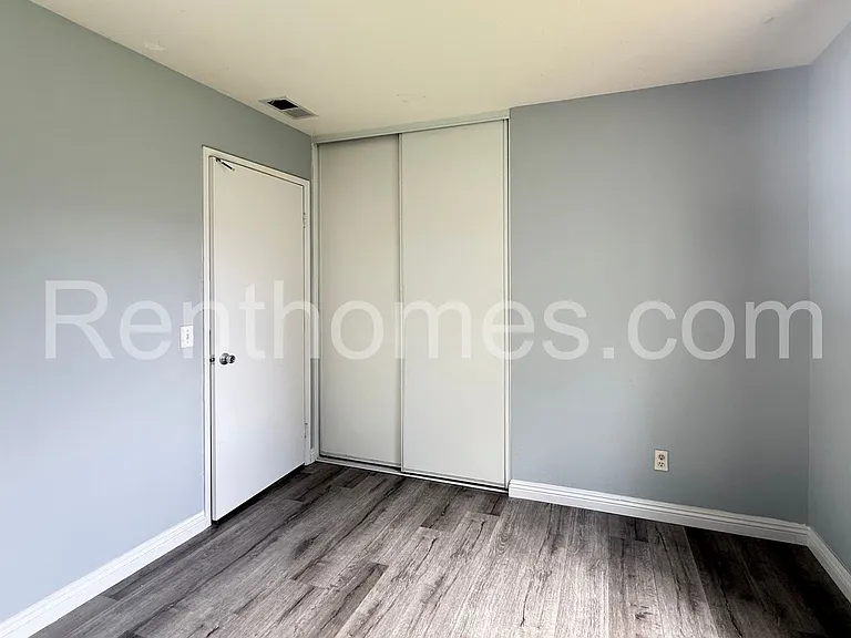 824 Caminito Estrella — Photo 12