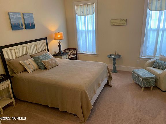 5th image of 7195 Bonaventure St SW APT 303