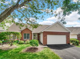 2718 Lake Side Cir, Joliet, IL 60431