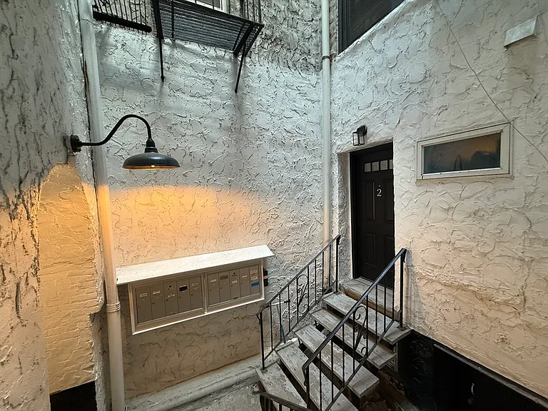 58 Prince St #5 — Photo 12