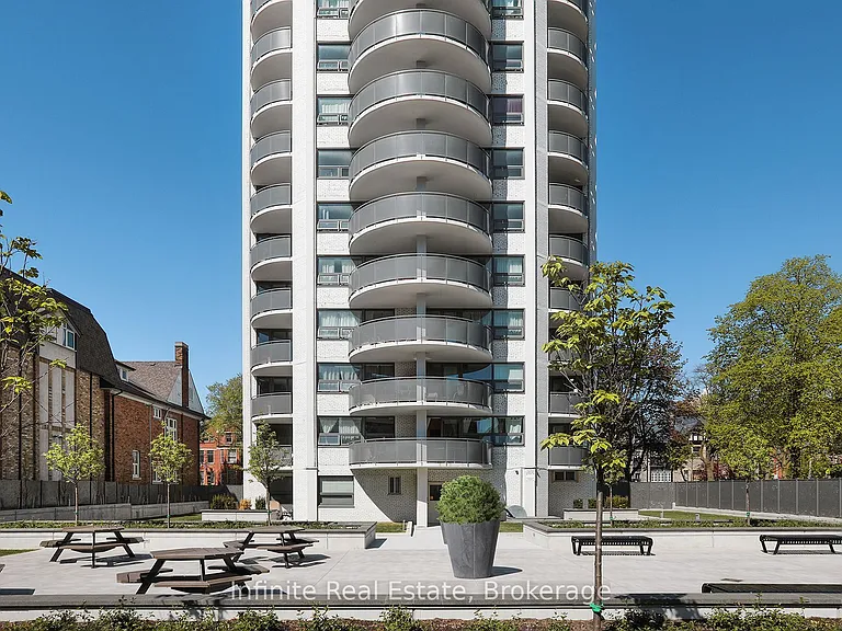 485 Huron St #502 — Photo 2