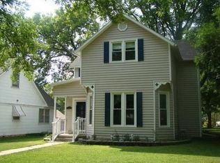 619 Ohio St, Alma, KS 66401