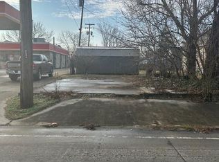 116 W Herrin St, Herrin, IL 62948