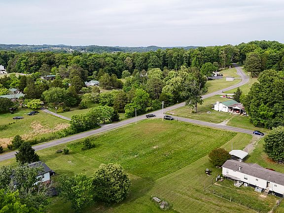 2nd image of LOT 2 Wells Spring Rd