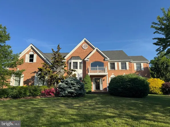 23 Zaitz Farm Rd, West Windsor, NJ 08550