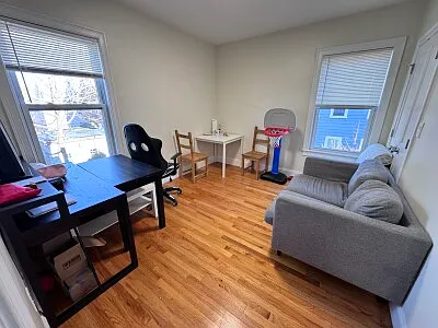 327 Highland Ave #3 — Photo 5