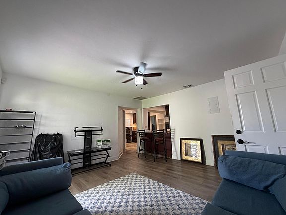 4th image of 3082 Reo Lane