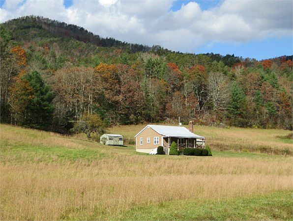 1st image of 1759 Big Back Creek Rd