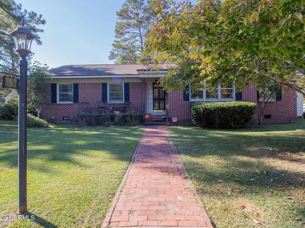 1402 West Road, Kinston, NC 28501