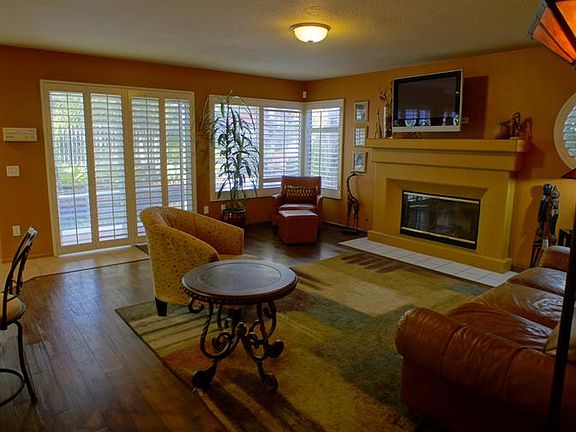 4th image of 23003 Edenton Pl