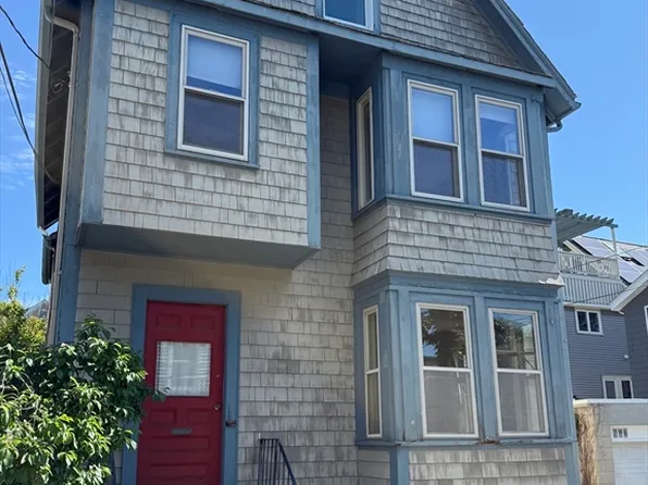 8 Parker Pl, Somerville, MA 02143
