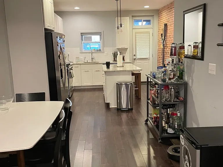 227 S East Ave — Photo 23