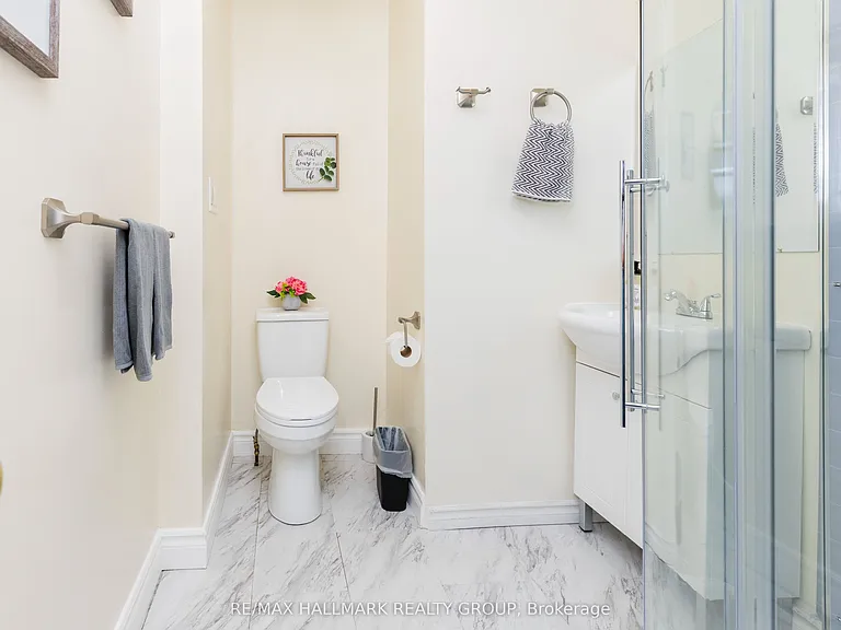 456 Bronson Ave #5 — Photo 26