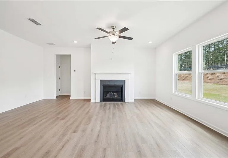320 Silverleaf Trl — Photo 35