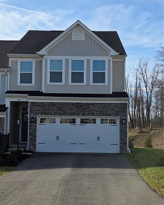 1st image of 1007 Wellington Ct