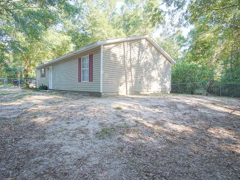 4121 Woodfin Cir — Photo 14