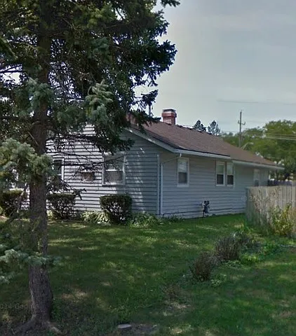 26 Evergreen Ln photo 1