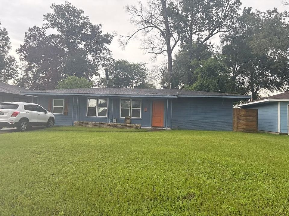 1st image of 5440 Dewberry Ln