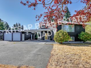 821 Sheridan Rd, Bremerton, WA 98310