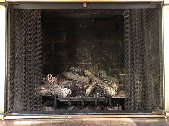 Gas fireplace ceramic cerami