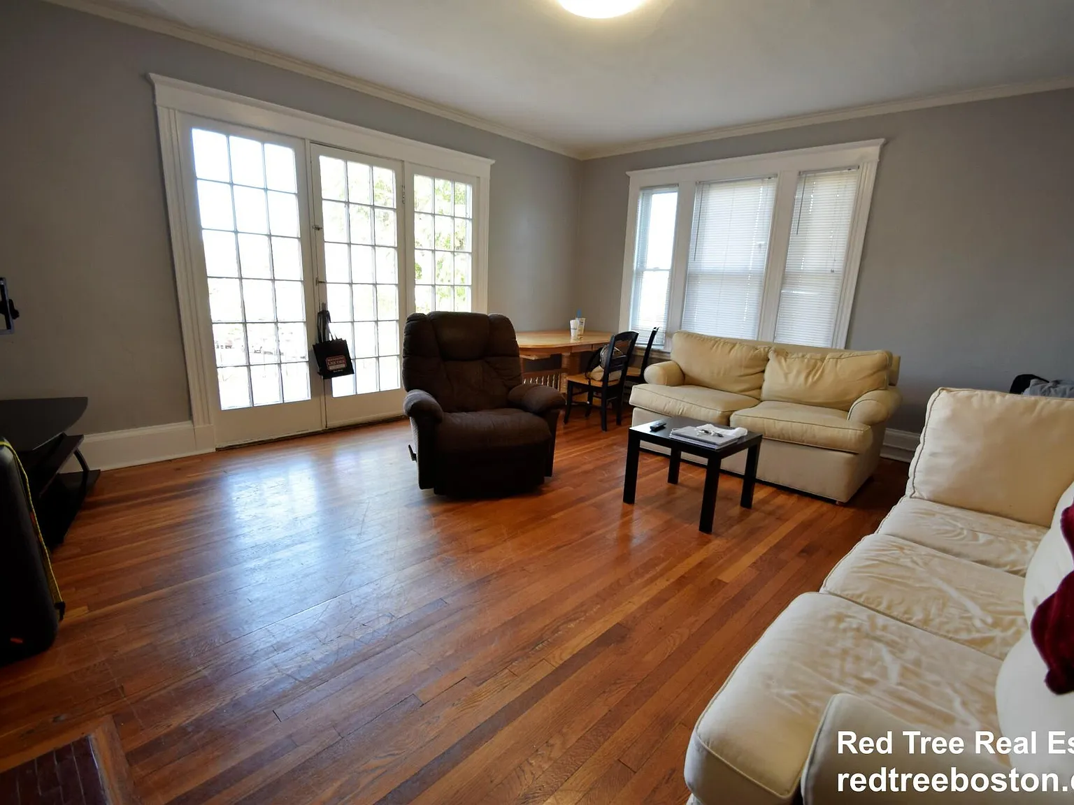 4 bed, 1400 sqft, $6,600 — Photo 4