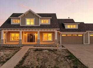 2002 Approach Dr, Auburn, IN 46706