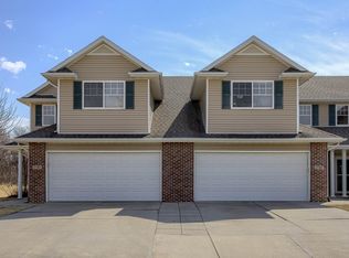 17505 Seward Plz, Omaha, NE 68118