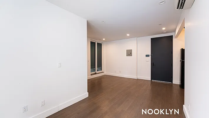 Rented by Nooklyn NYC LLC | media 29