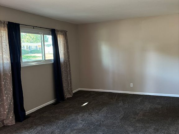 2nd image of 1215 Ensenada Dr