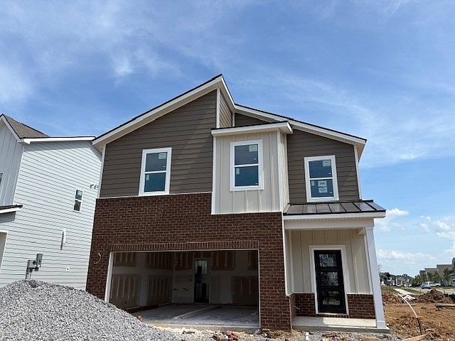 1st image of 2215 Mackinac Bnd