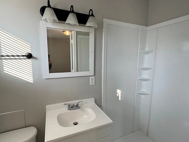 1825 Horizon Ln — Photo 10