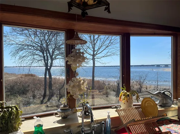 99-66 Lockwood Court, Howard Beach, NY 11414