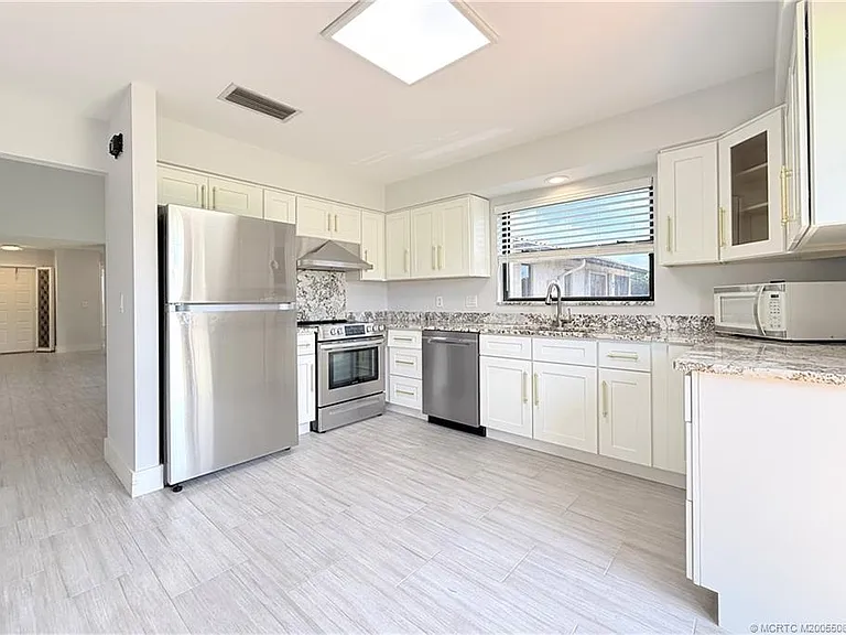 3505 SW Quail Meadow Trl #A — Photo 10