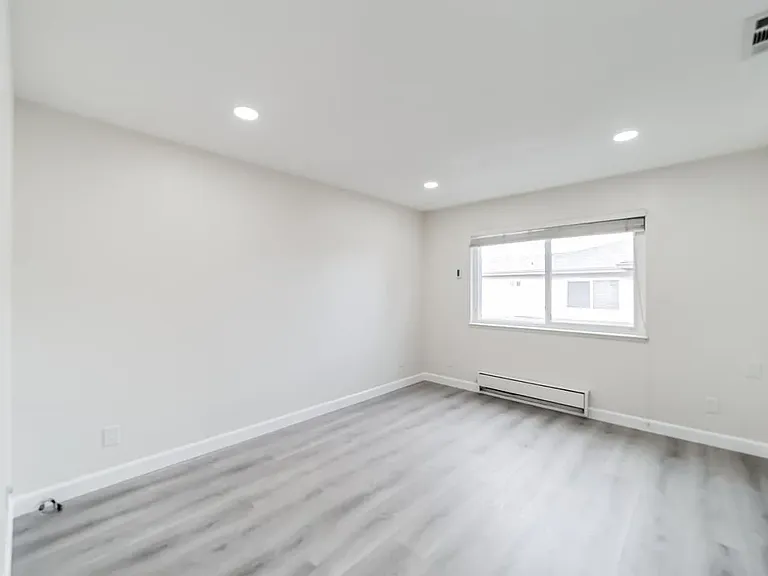 10308 Alpine Dr #A — Photo 15
