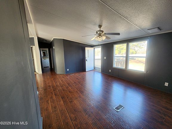 5th image of 1607 Cool Springs Road