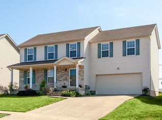 9704 Evanwood Ct, Louisville, KY 40228