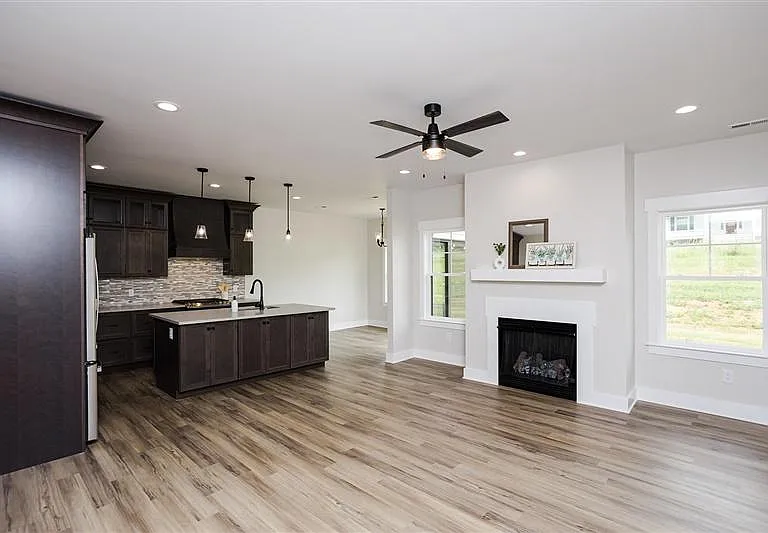 18 Kiley Ln — Photo 16