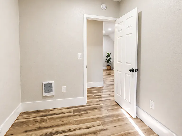 324 E Bijou St #4 — Photo 8